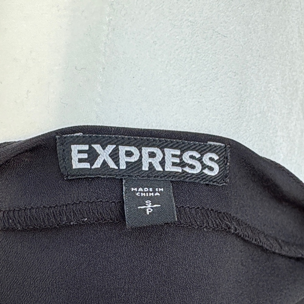 Express Elegant Black Women's Top - Picture 4 of 4